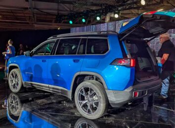 Представлен новый Jeep Cherokee 2026: кроссовер шестого поколения