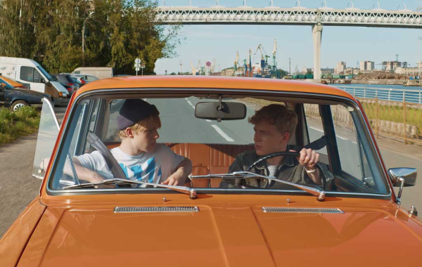 «Жига. На полной скорости»: эффектный дрифт на советской классике «Жига. На полной скорости»: эффектный дрифт на советской классике