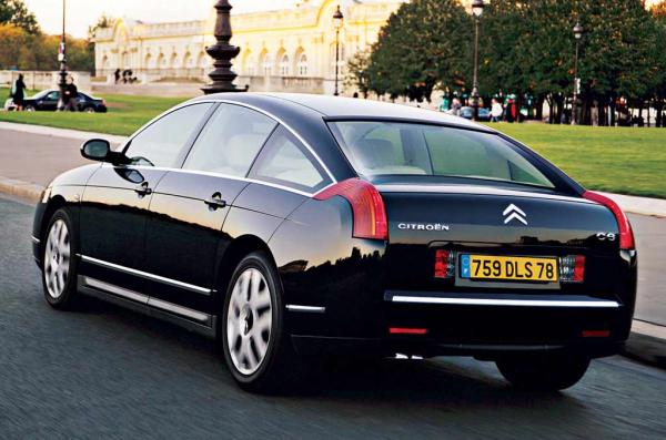 Самые уродливые автомобили: подборка некрасивых машин Самые уродливые автомобили: подборка некрасивых машин