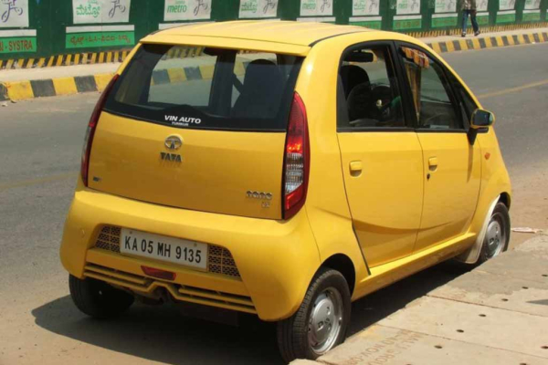 Самые уродливые автомобили: подборка некрасивых машин Самые уродливые автомобили: подборка некрасивых машин